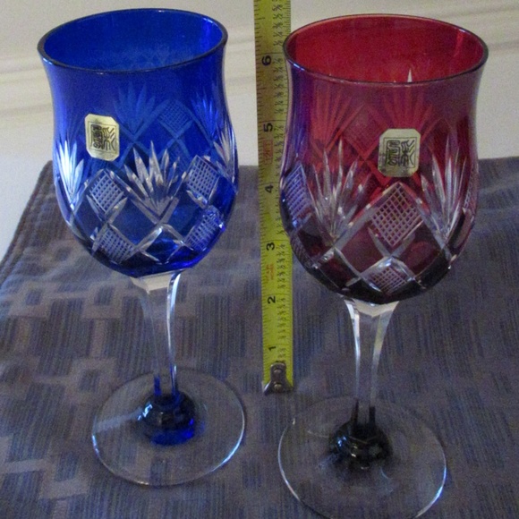 1  Red & 1 Blue Hand cut to clear glass Stemware - Picture 11 of 11